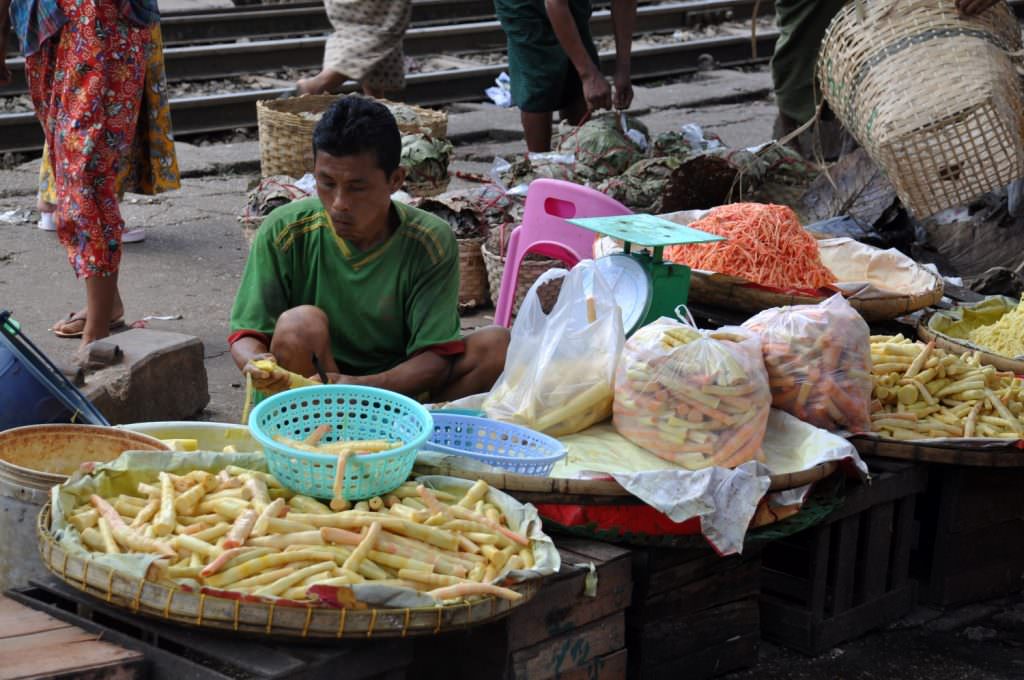 Yangon - tren cicrular