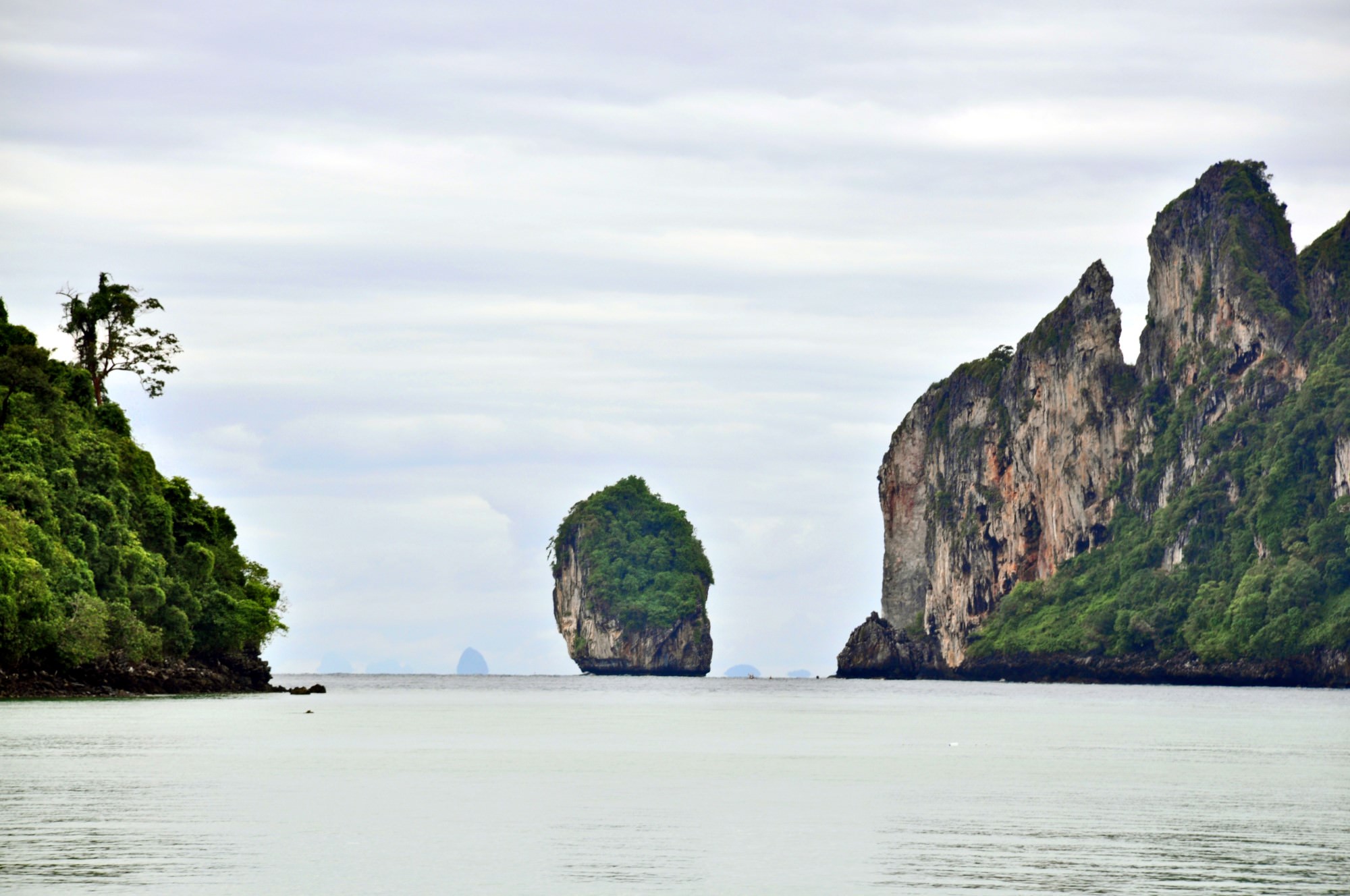 Ko phi phi