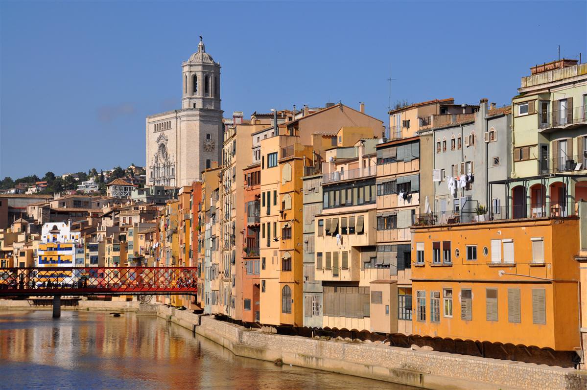 En este momento estás viendo Girona, capital medieval de Cataluña