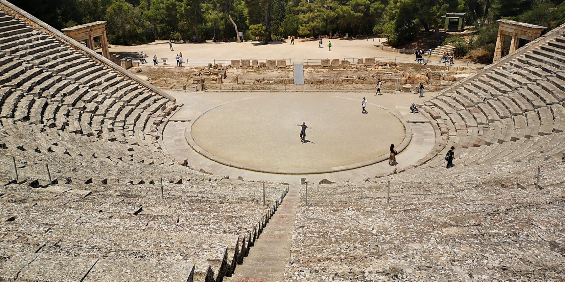 En este momento estás viendo Epidauro y su espectacular teatro