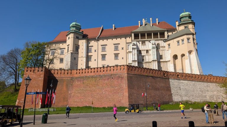 Lee más sobre el artículo Qué ver en Cracovia: la ciudad más monumental de Polonia