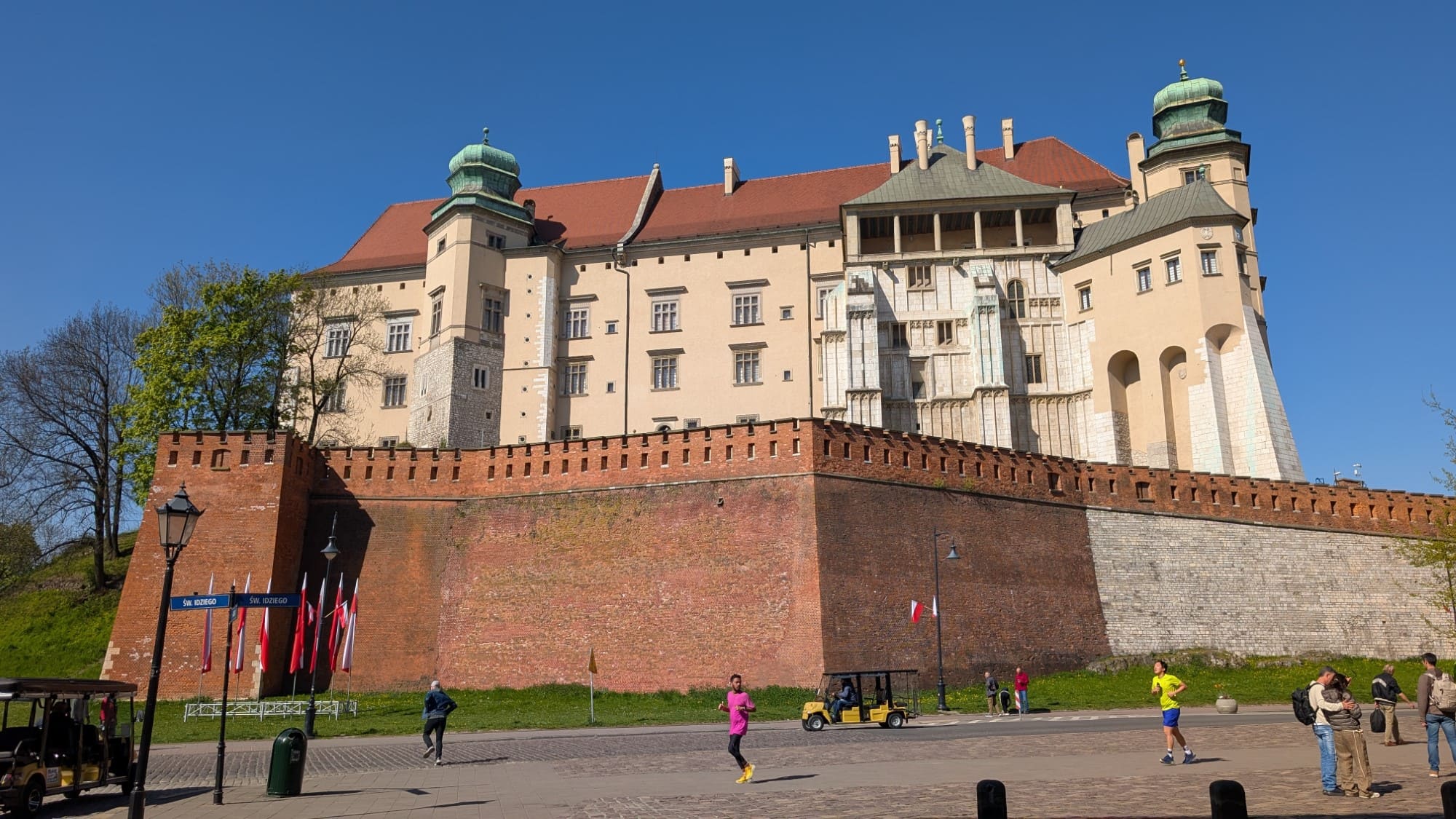 Lee más sobre el artículo Qué ver en Cracovia: la ciudad más monumental de Polonia